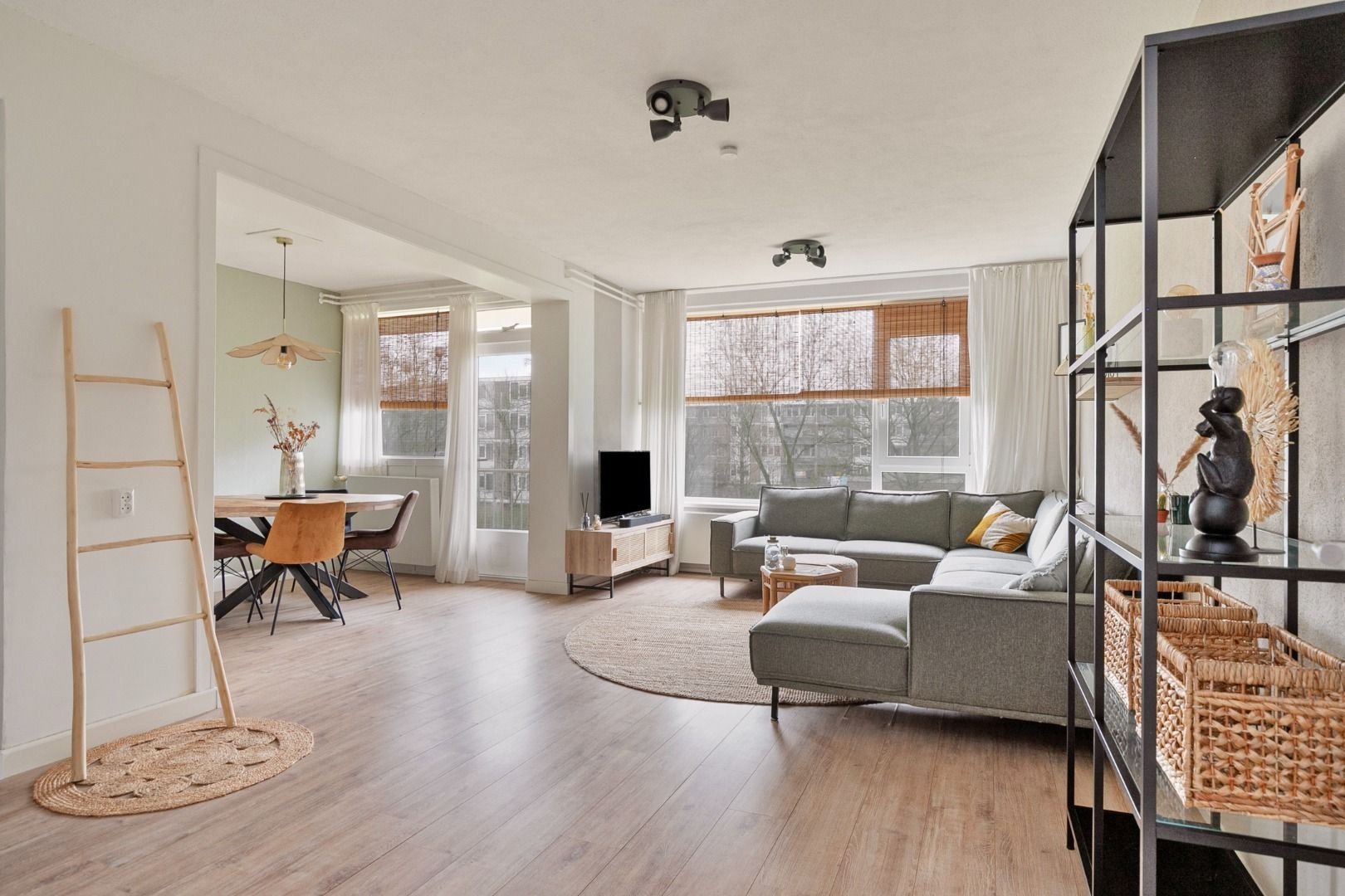 Rental property in Wilgenplaslaan 350, Rotterdam