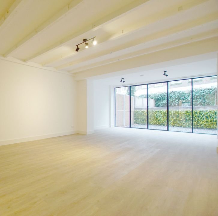 Rental property in Schiedamsesingel, Rotterdam