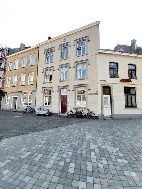 Rental property in Sint Maartenslaan, Maastricht