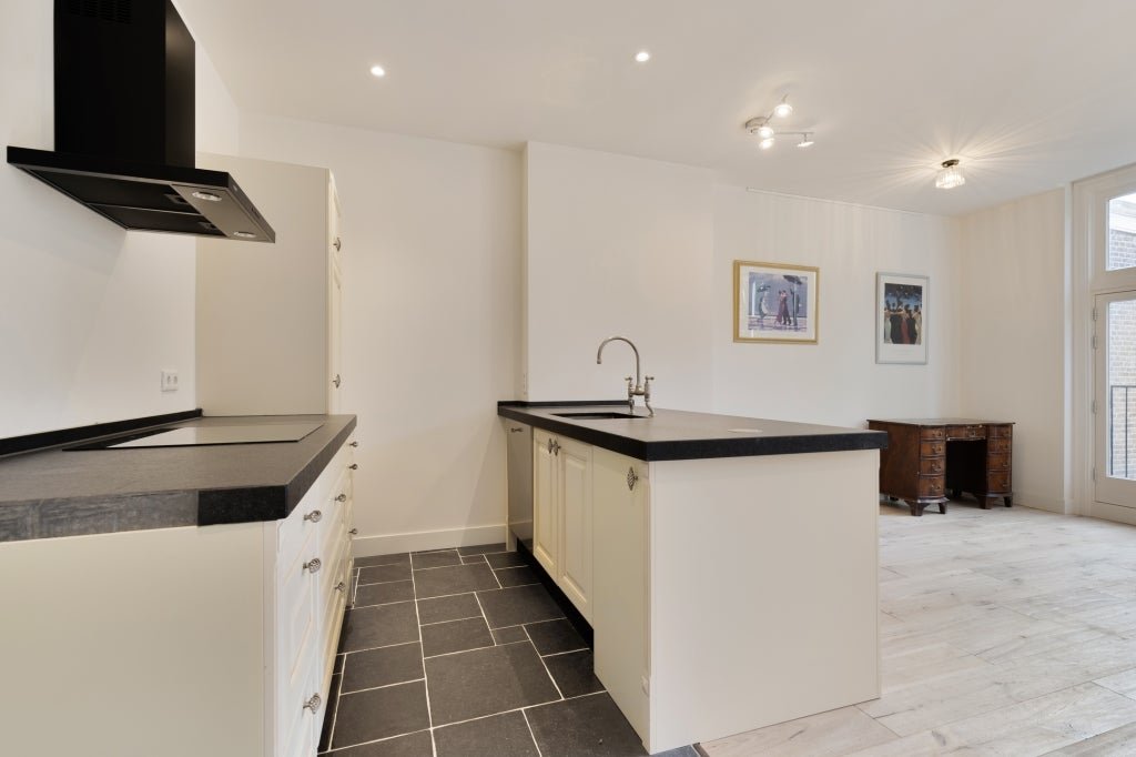 Rental property in De Lairessestraat 157-H, Amsterdam