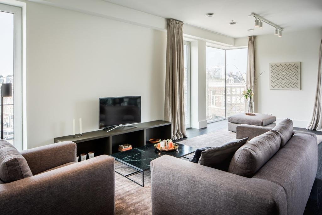 Rental property in Ferdinand Bolstraat, Amsterdam