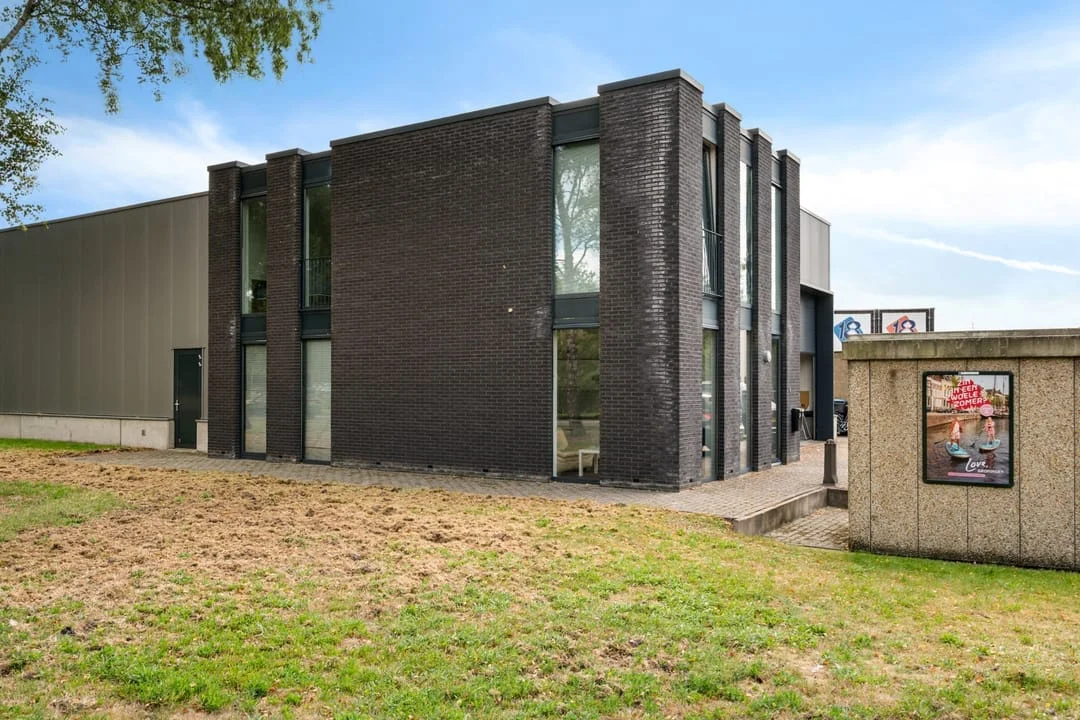 Rental property in Nikkelweg 1, Heerenveen