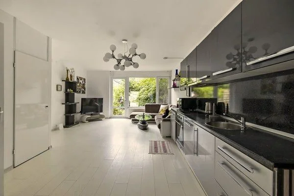 Rental property in Klipperwerf, Leiden