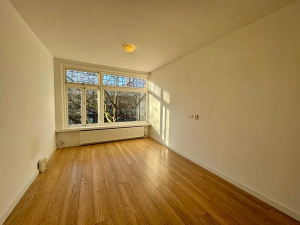Rental property in Dordtselaan, Rotterdam