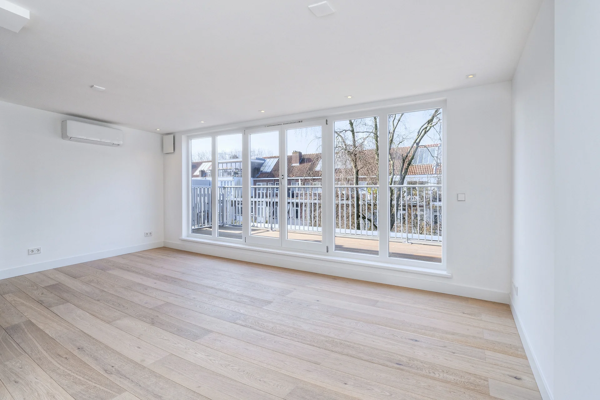 Rental property in Van Walbeeckstraat 21, 4, Amsterdam