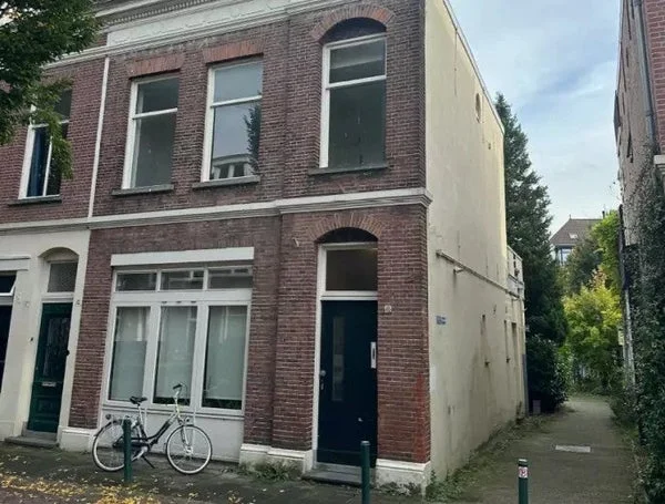 Rental property in de Roy van Zuidewijnlaan, Breda