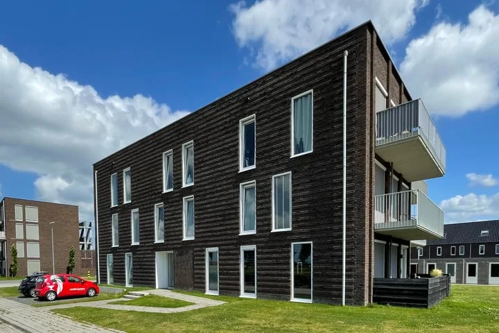 Rental property in Brandemeer 23, Leeuwarden