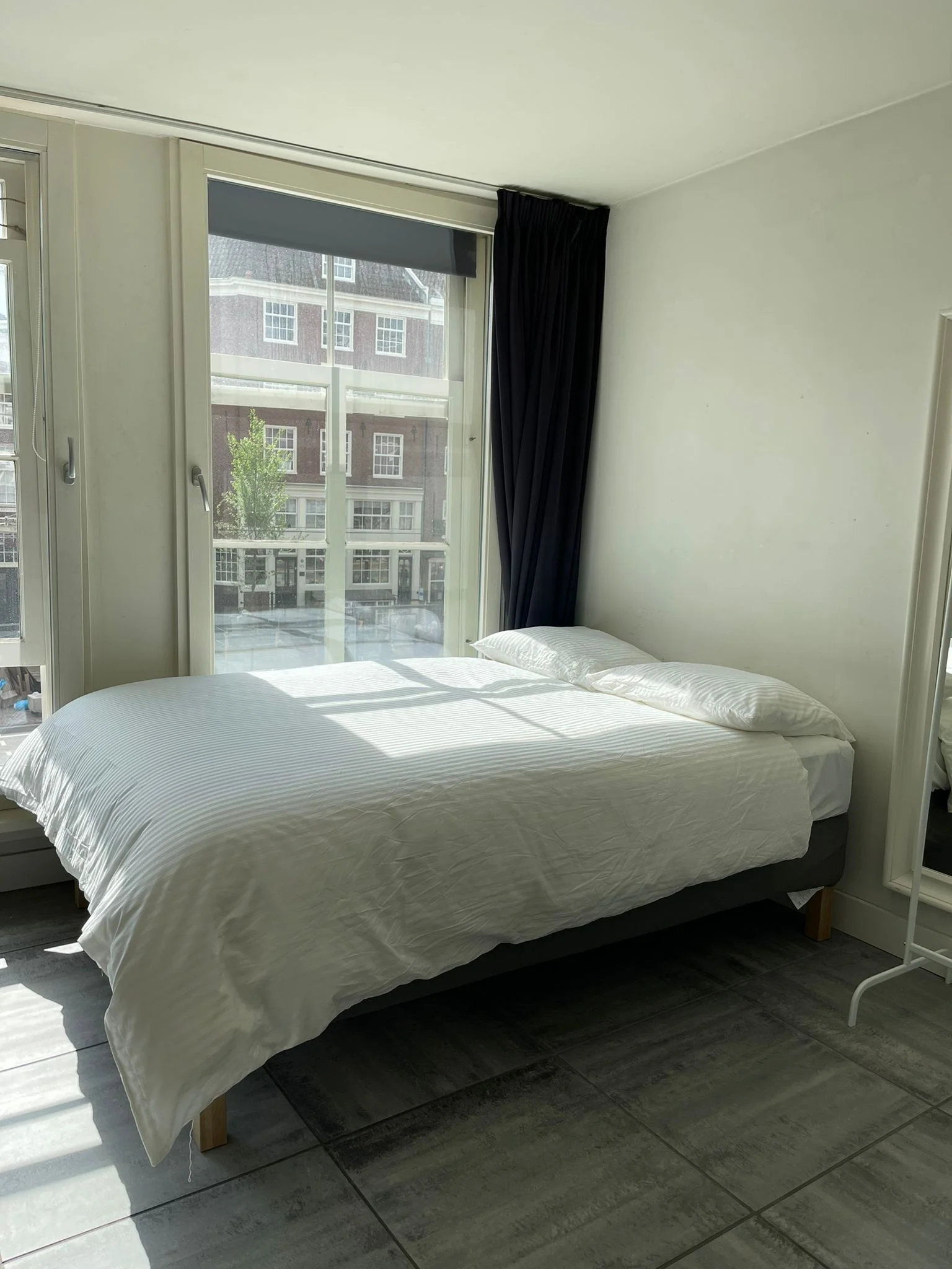Rental property in Nieuwezijds Voorburgwal 136A, Amsterdam