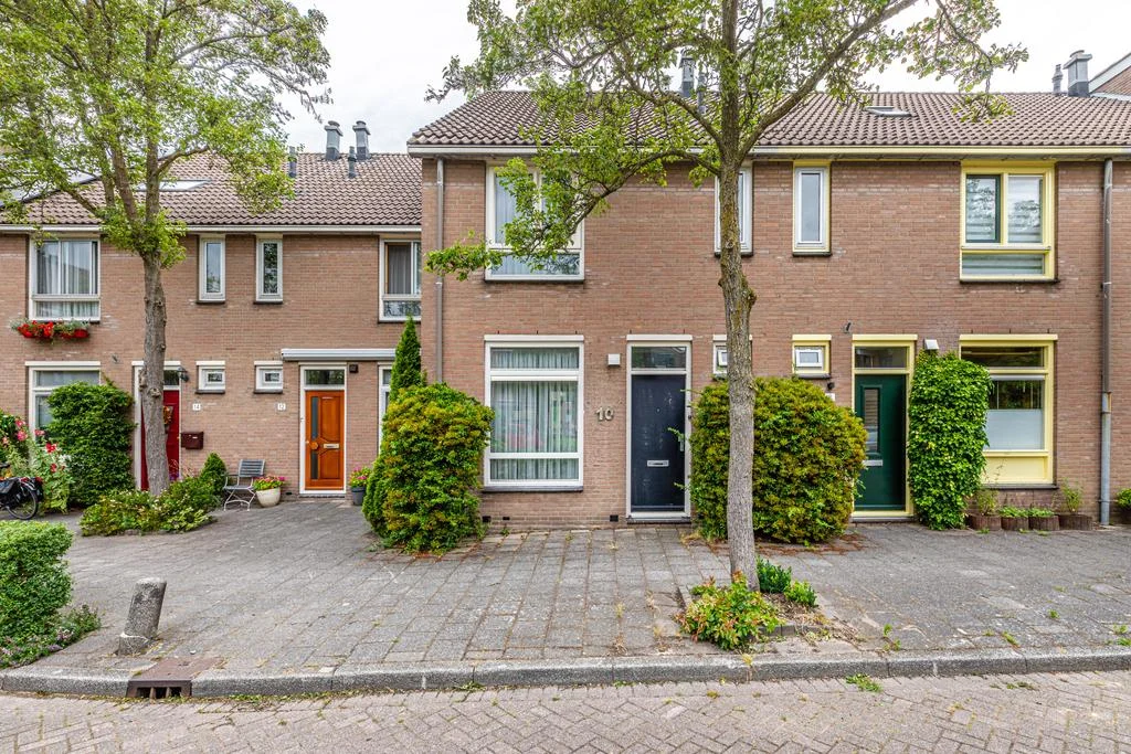 Rental property in Muiderhof 10, Weesp