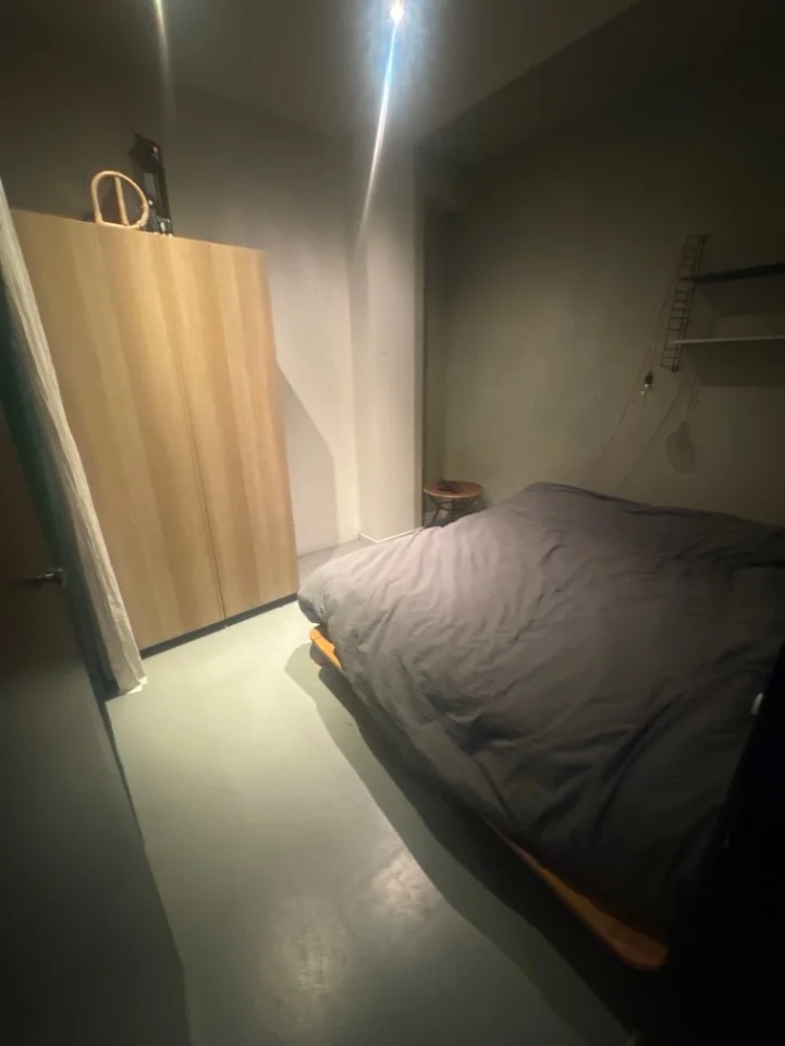 Rental property in Schollenbrugstraat, Amsterdam