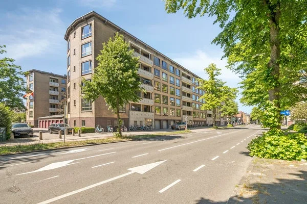 Rental property in Adriaen van Ostadelaan, Utrecht