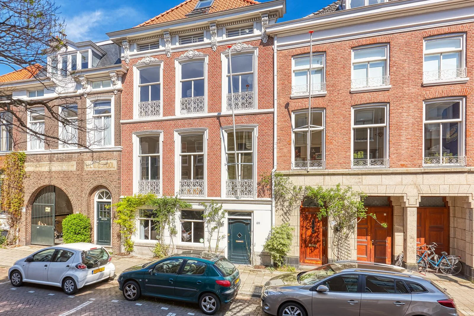 Rental property in De Ruijterstraat 69, The Hague