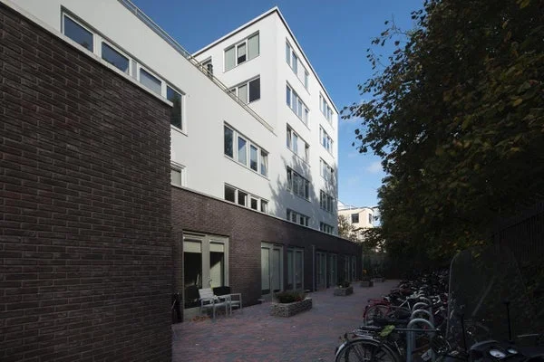 Rental property in Rijtuigenhof, Amsterdam