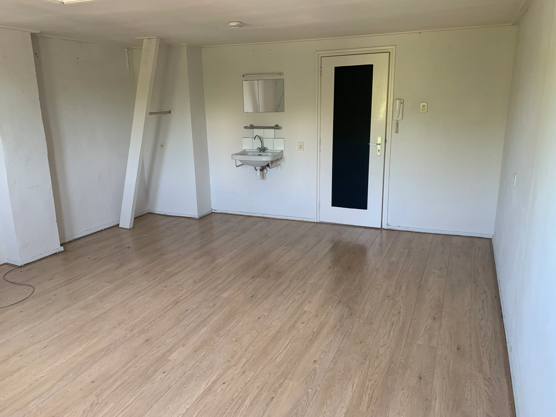 Rental property in Vale Hen 4, Hoorn