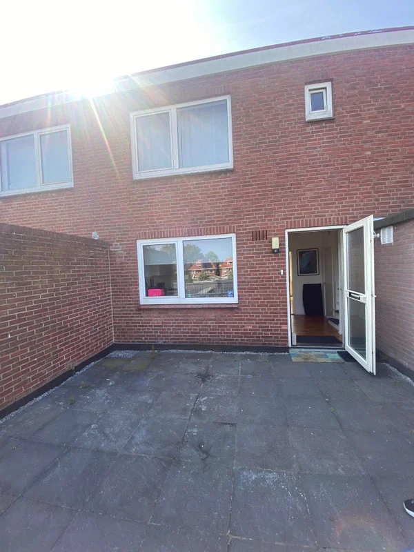 Rental property in Berfloplein, Hengelo