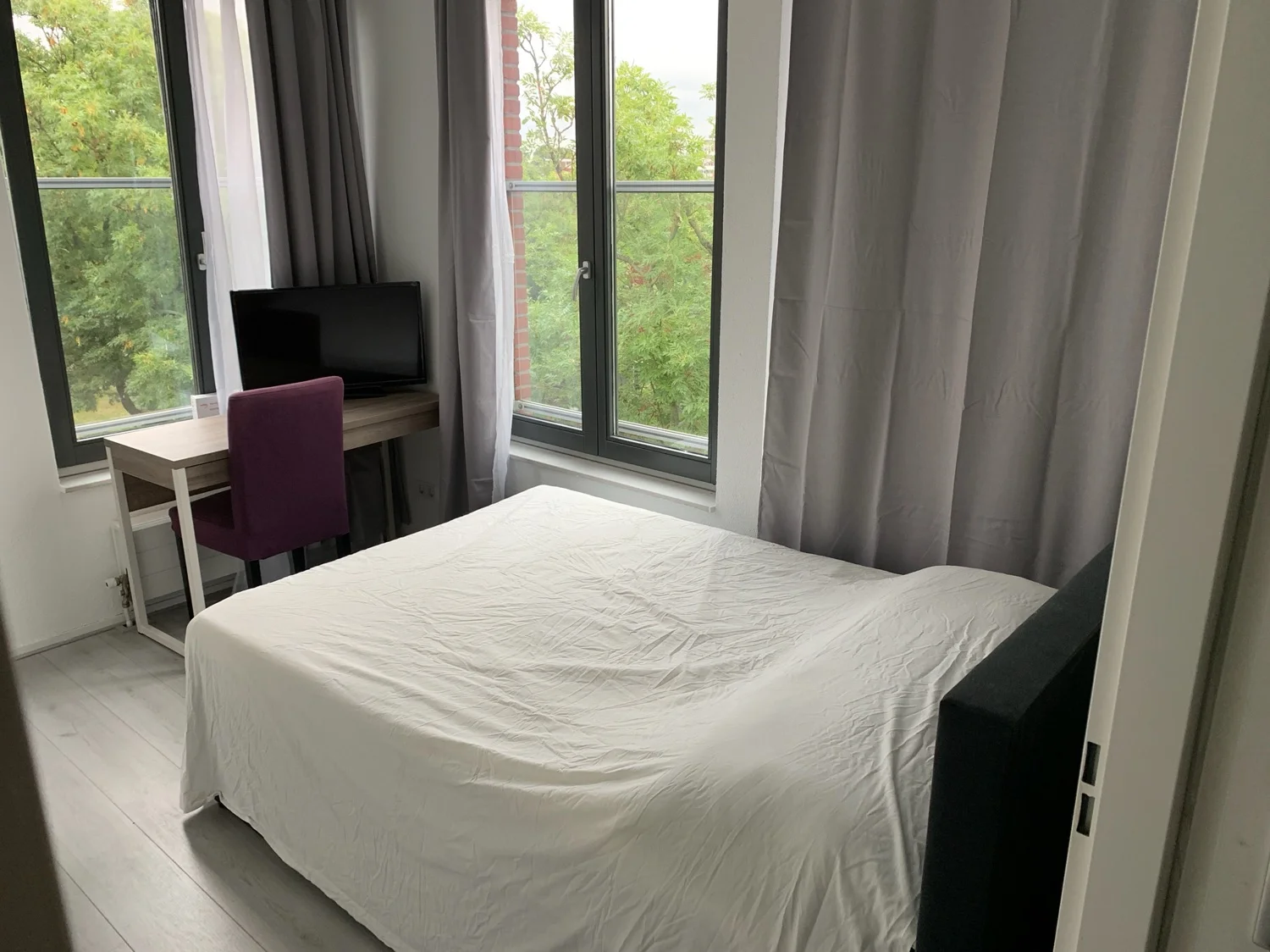 Rental property in Vledderstraat 167, The Hague