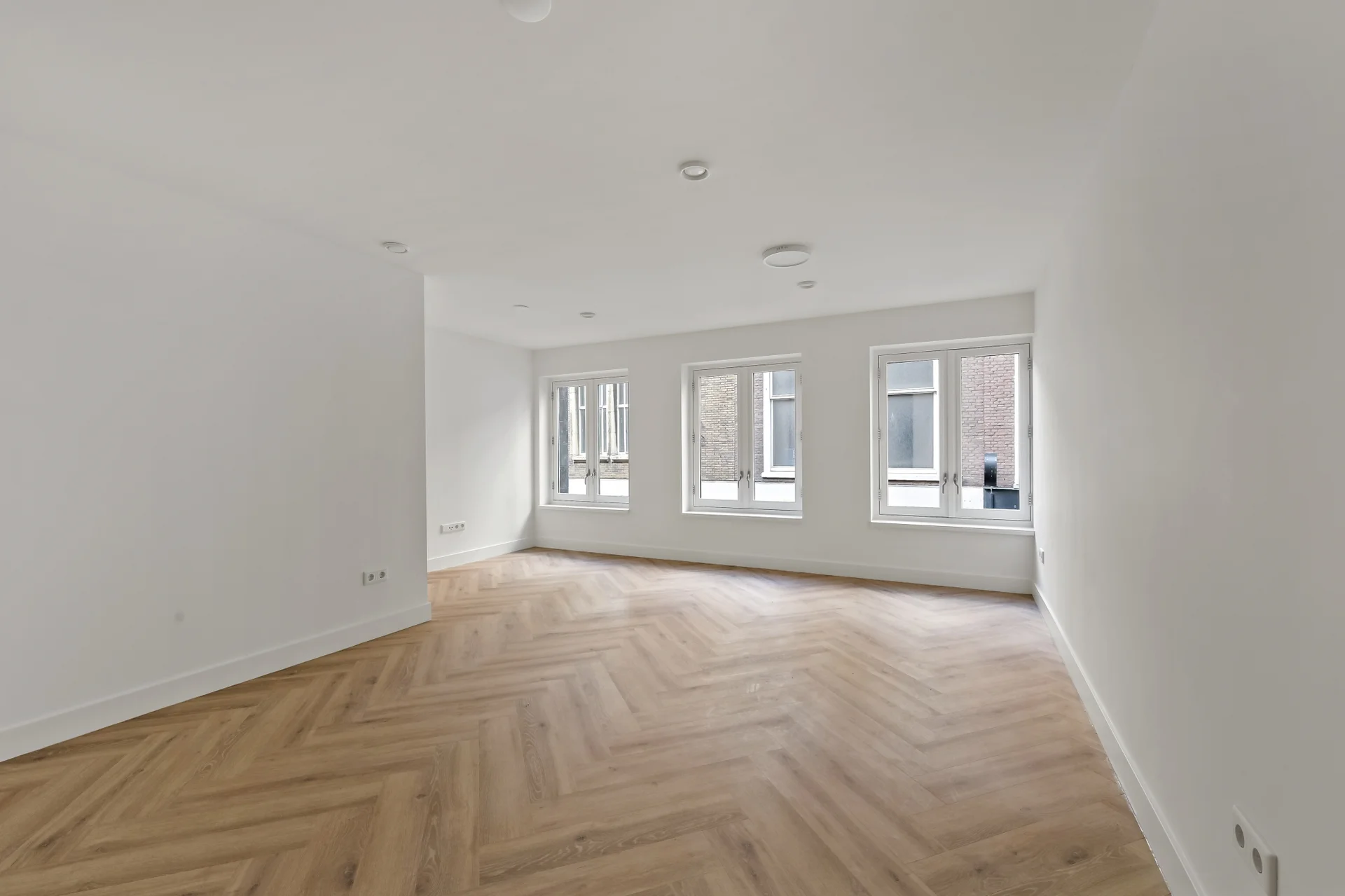 Rental property in Spuistraat 65A, The Hague