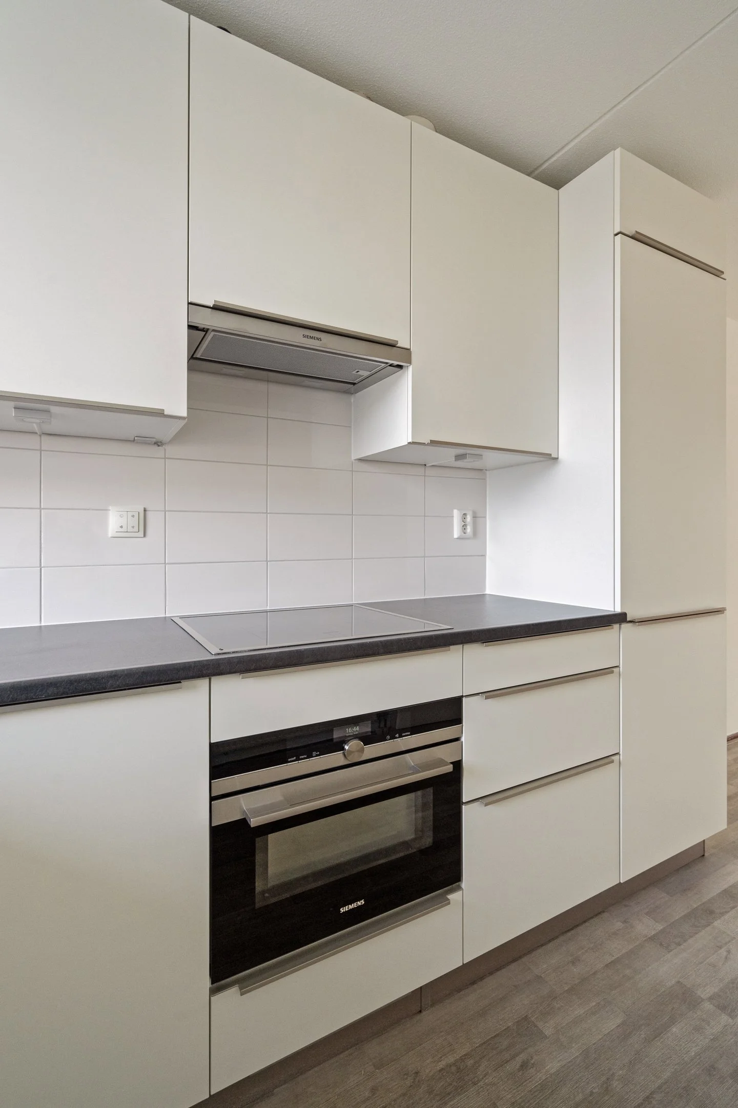 Rental property in Bakhuizen van den Brinkstraat 49, Haarlem