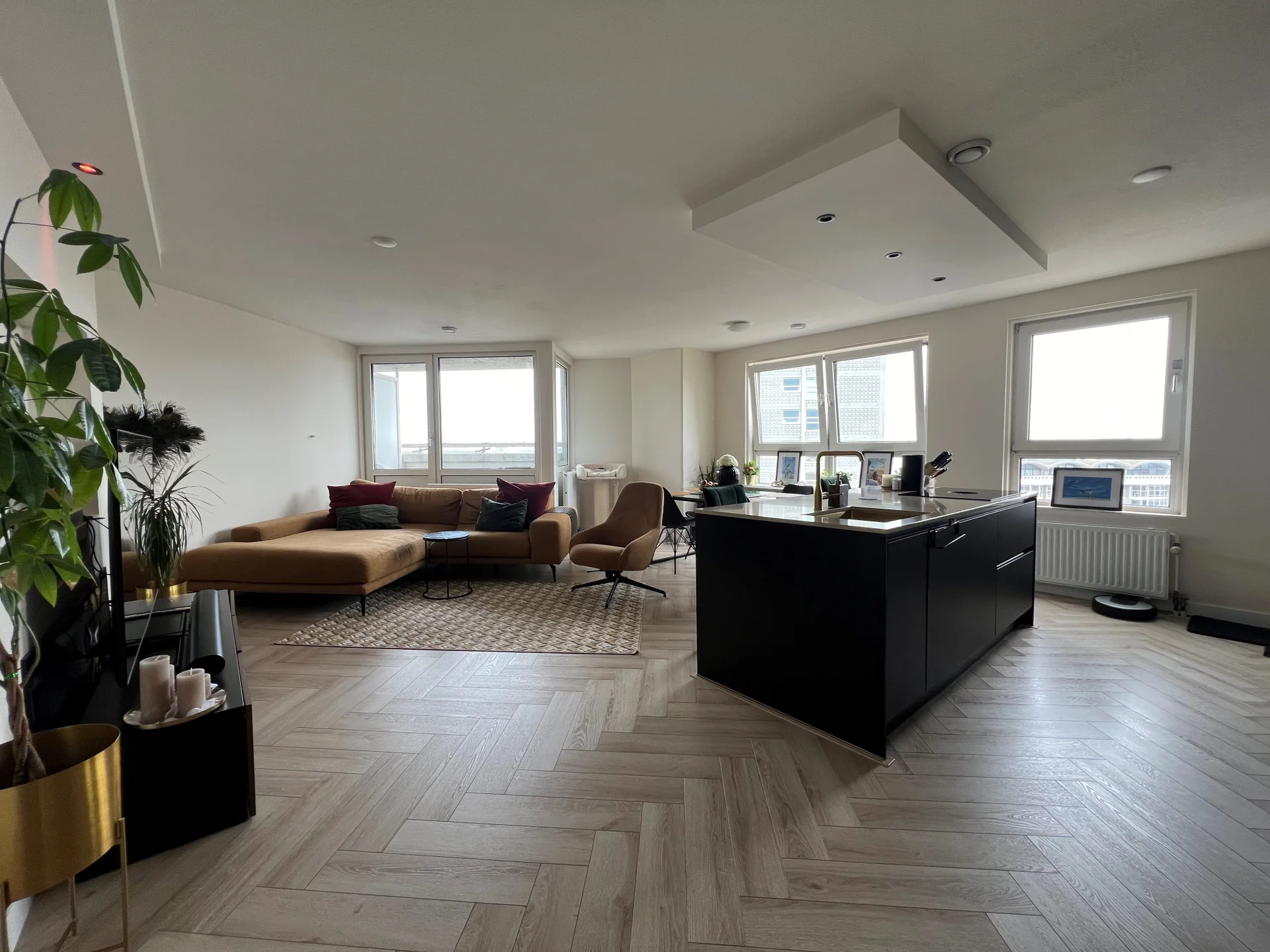 Rental property in Gevers Deynootweg 1096A, The Hague