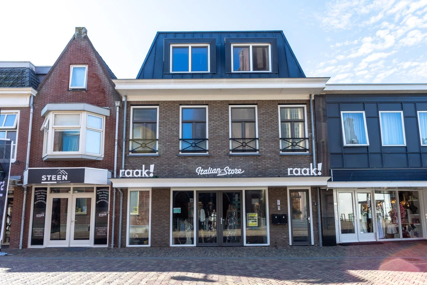 Rental property in Voorstraat 99, Bergen