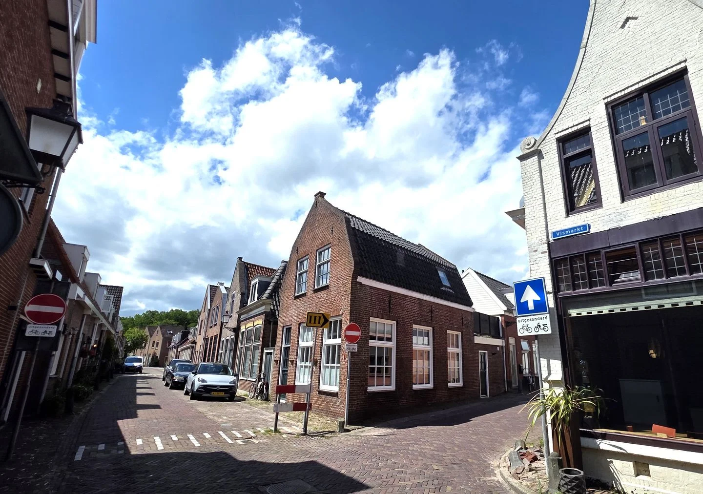 Rental property in Vijzelstraat 25, Hoorn