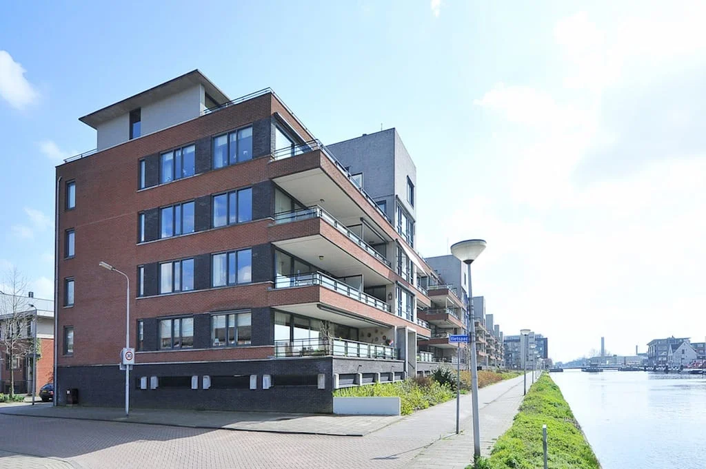 Rental property in Koningsveld 75, Delft