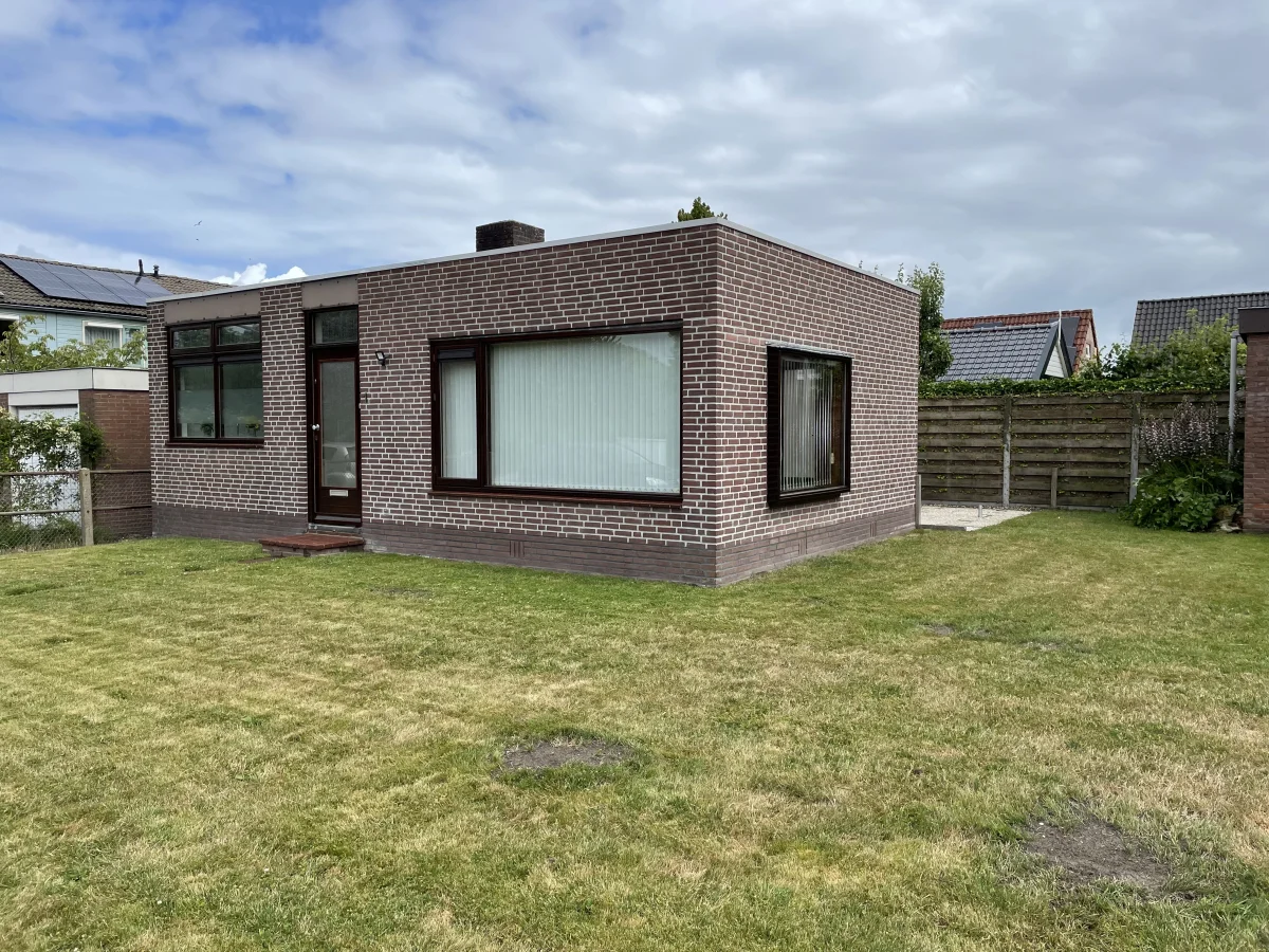 Rental property in Akkerstraat 1, Nieuw-Vennep