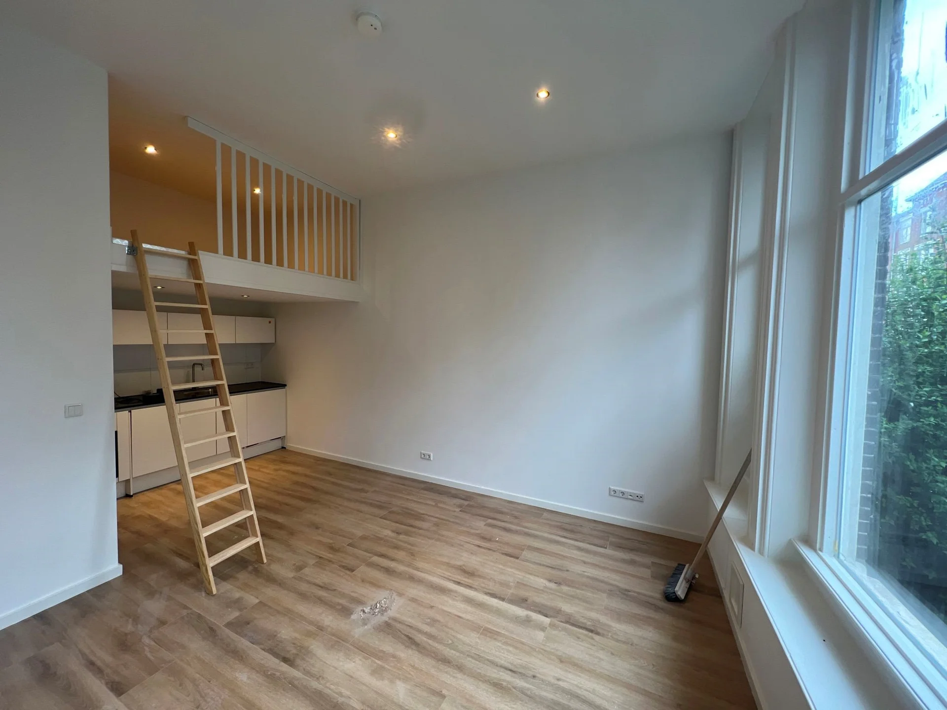 Rental property in Herman Colleniusstraat 38, Groningen