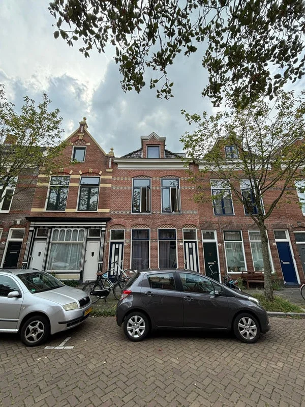 Rental property in Van Sijsenstraat, Groningen