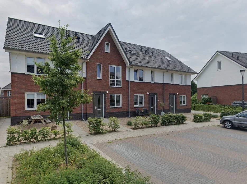 Rental property in Wethouder Zeefatstraat 22, Tuk