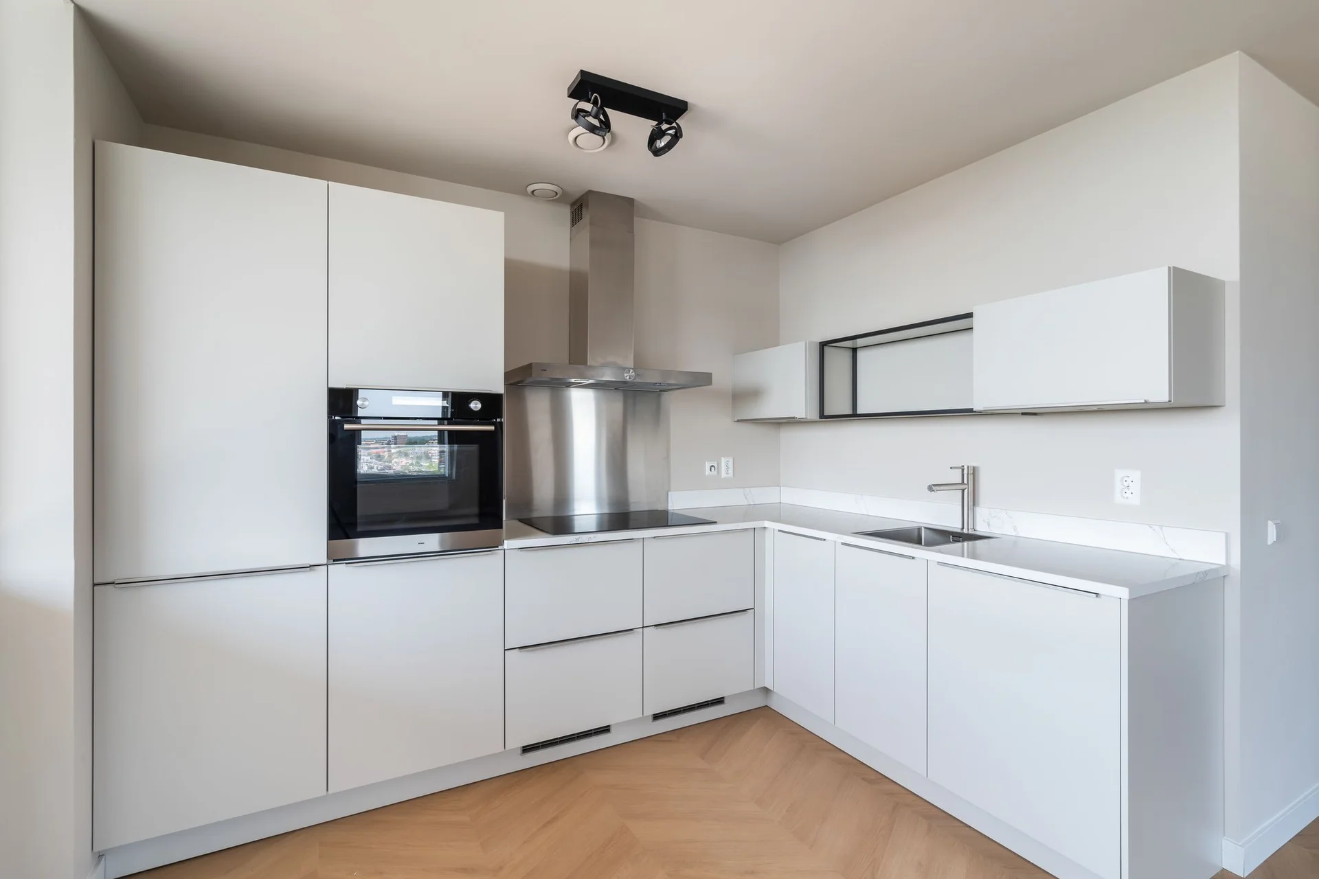 Rental property in Van Hogenhoucklaan 97, The Hague