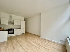 Rental property in Mathenesserlaan, Rotterdam
