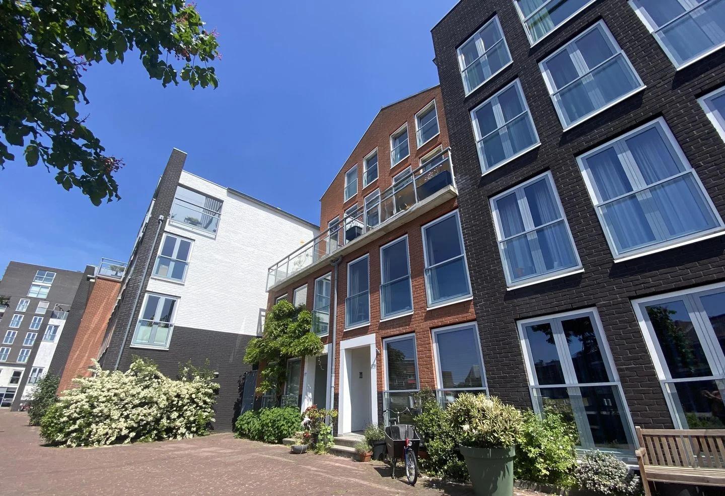 Rental property in Schuttevaerkade 179, Dordrecht