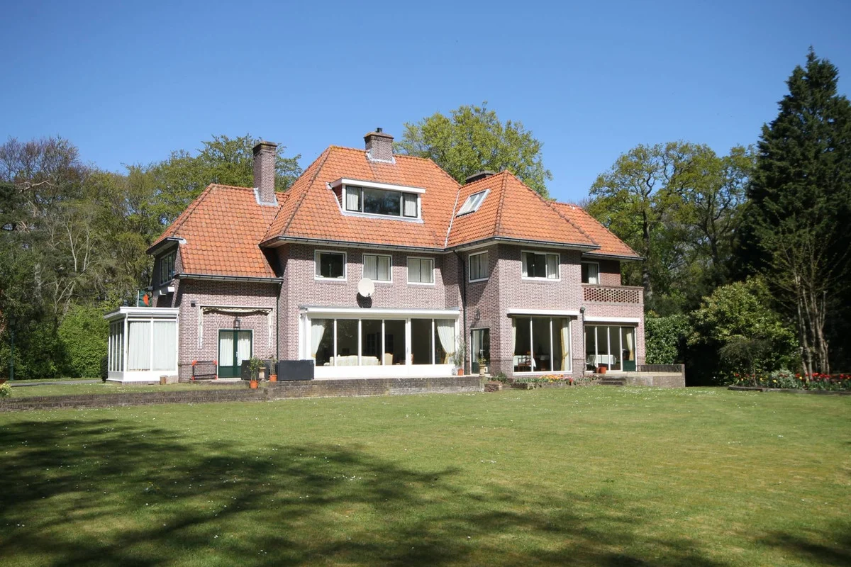 Rental property in Zijdeweg 42, Wassenaar