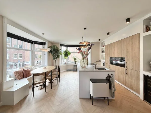 Rental property in Eendrachtstraat, Amsterdam