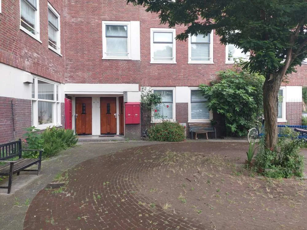 Rental property in President Steynplantsoen 15-H, Amsterdam