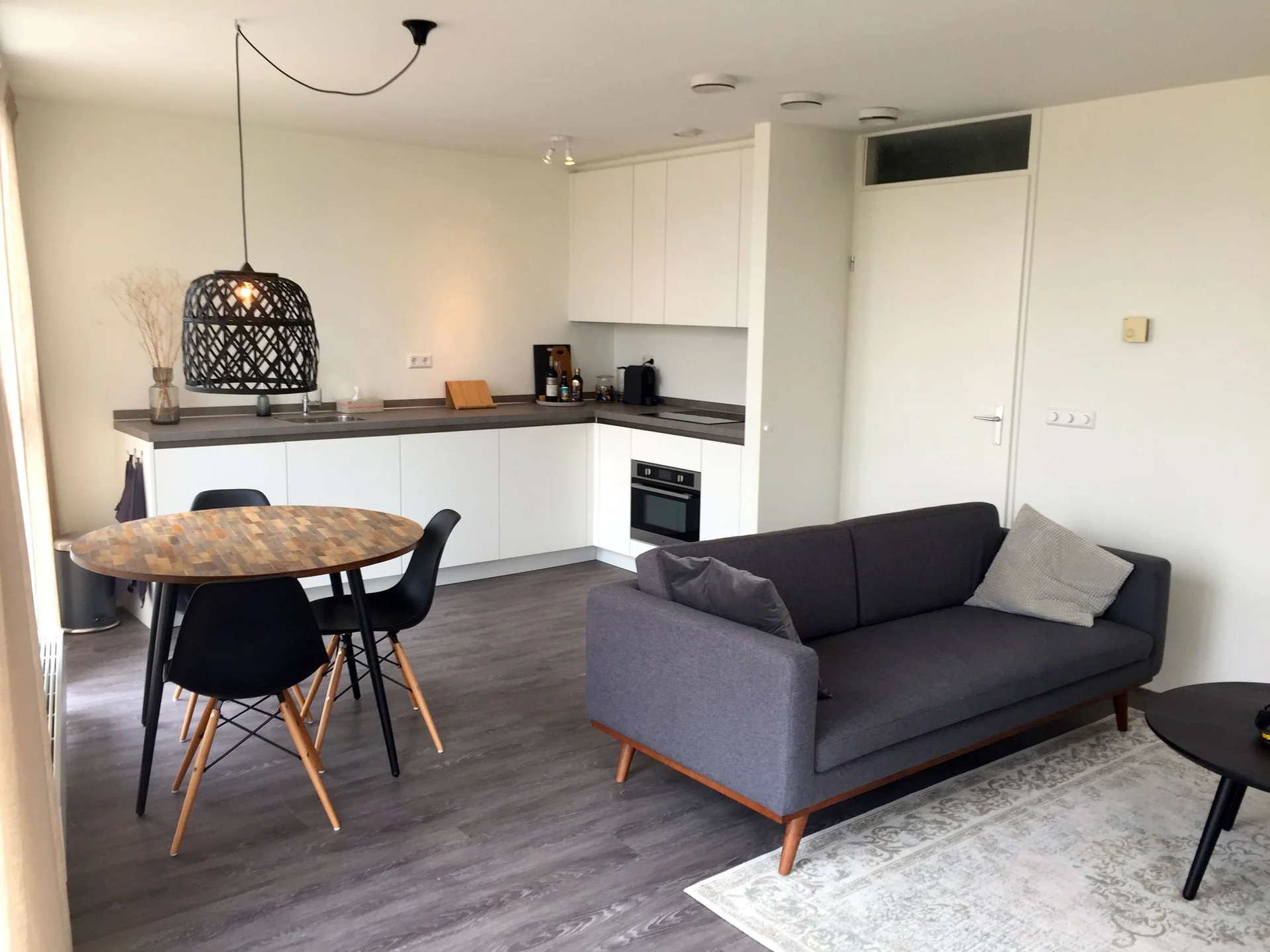 Rental property in Jufferstraat 146, Rotterdam