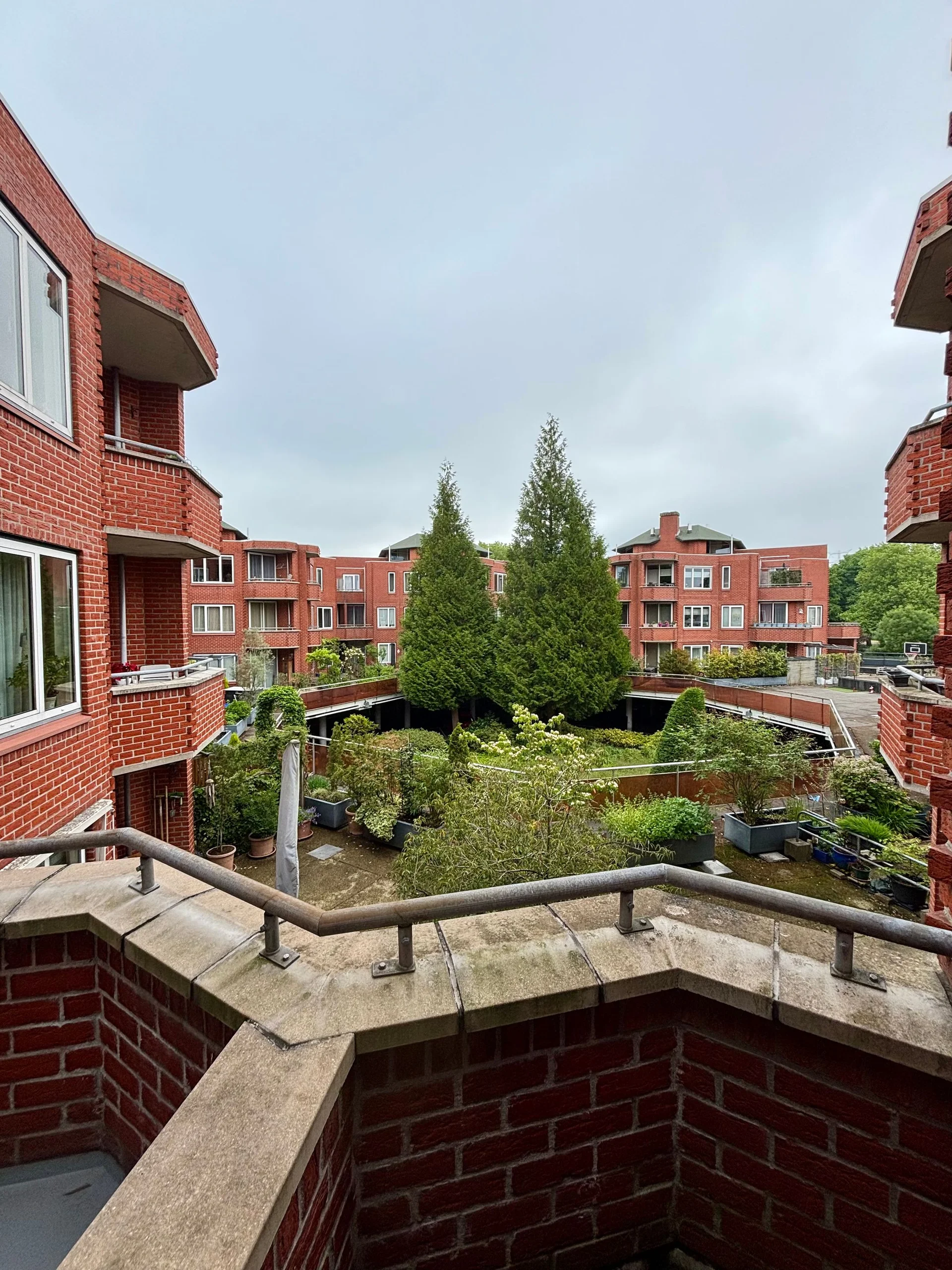 Rental property in Zijpenberg 164, Capelle aan den IJssel