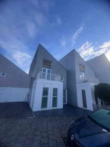 Rental property in Kopvoornvijver 12, The Hague