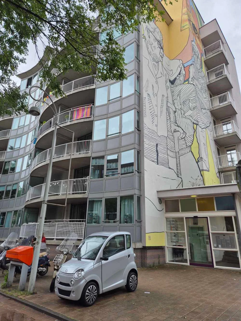 Rental property in Hoofdweg 681, Amsterdam