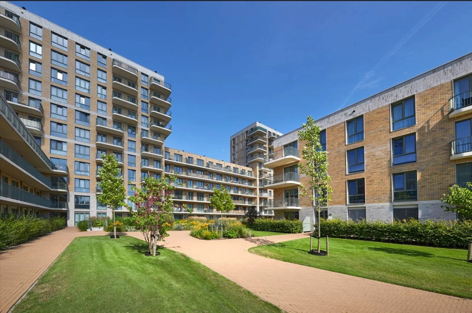 Rental property in Develstein 494, Amsterdam