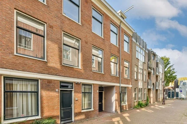 Rental property in Vierwindendwarsstraat 17, Amsterdam