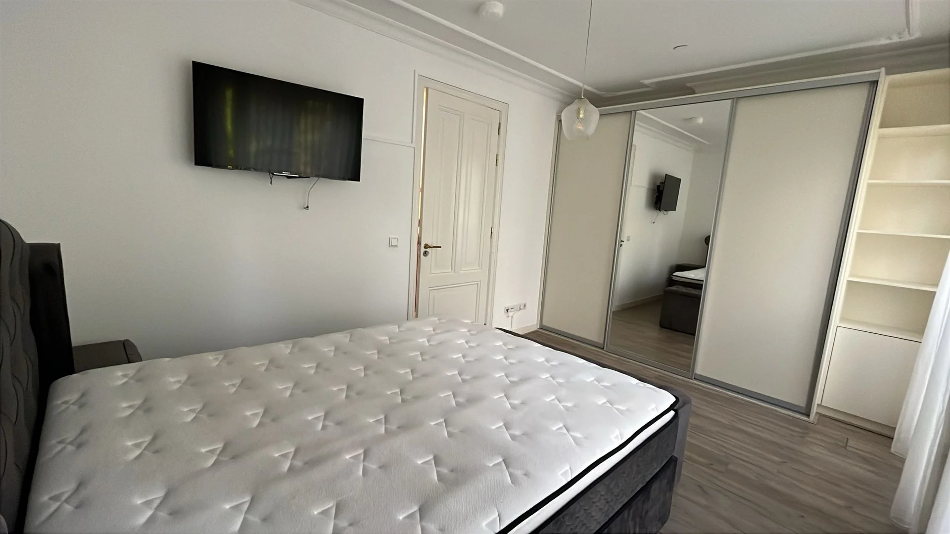 Rental property in Troelstralaan, Amsterdam