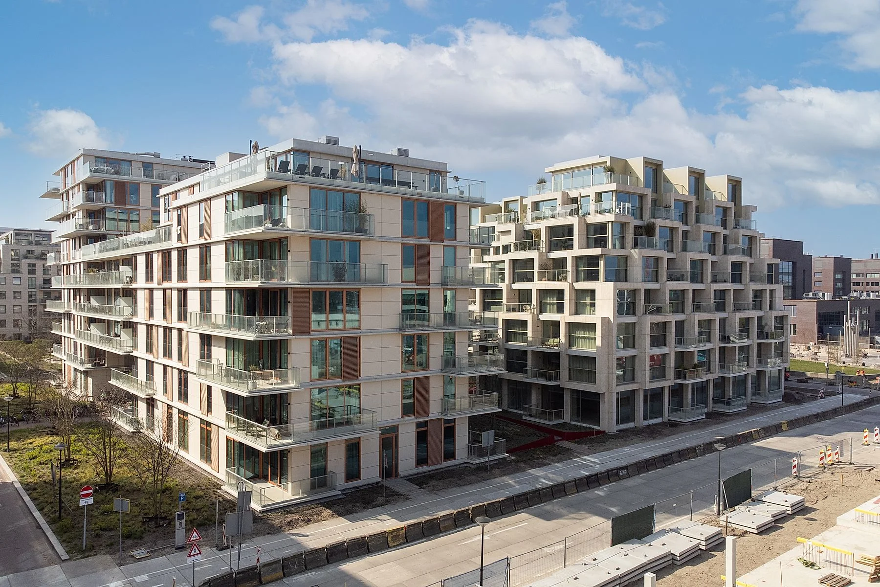 Rental property in Spadinalaan 281, Amsterdam