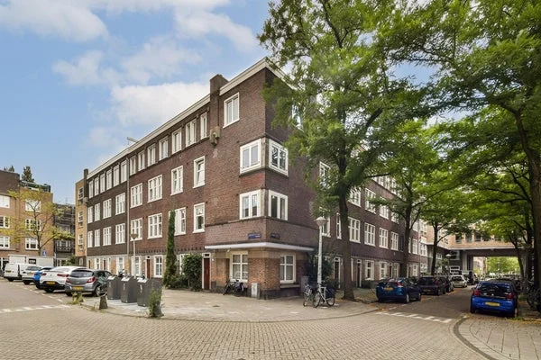 Rental property in Holendrechtstraat 421, Amsterdam