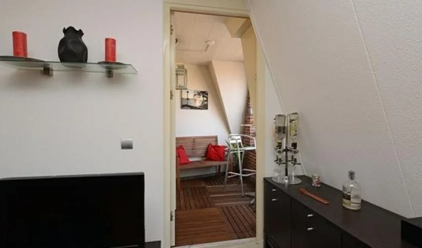 Rental property in Bergweg, Rotterdam