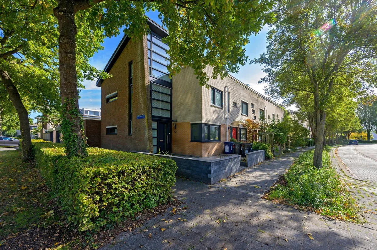 Rental property in Laurence Olivierstraat 52, Almere