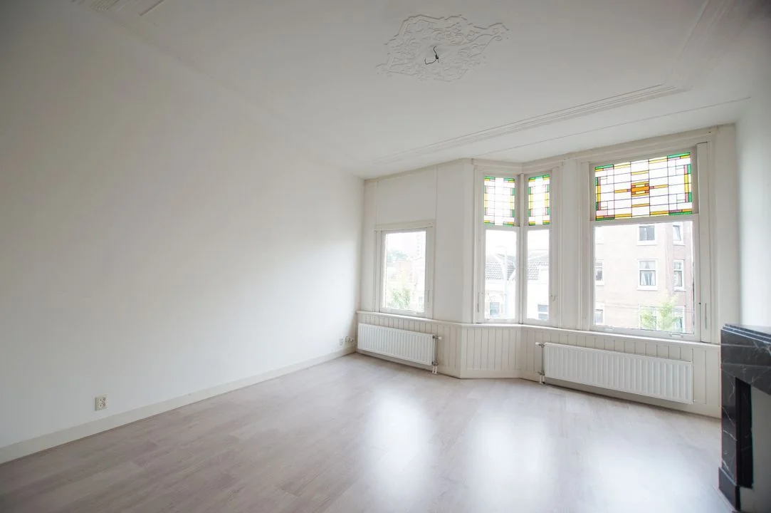 Rental property in Oudedijk 65B, Rotterdam