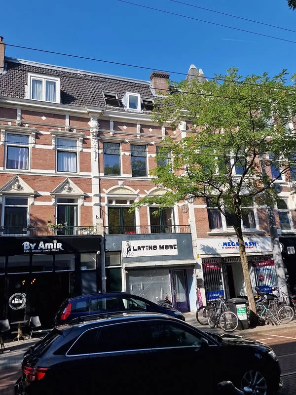 Rental property in Nieuwe Binnenweg, Rotterdam