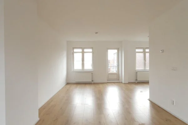 Rental property in Madeliefstraat 4B, Rotterdam